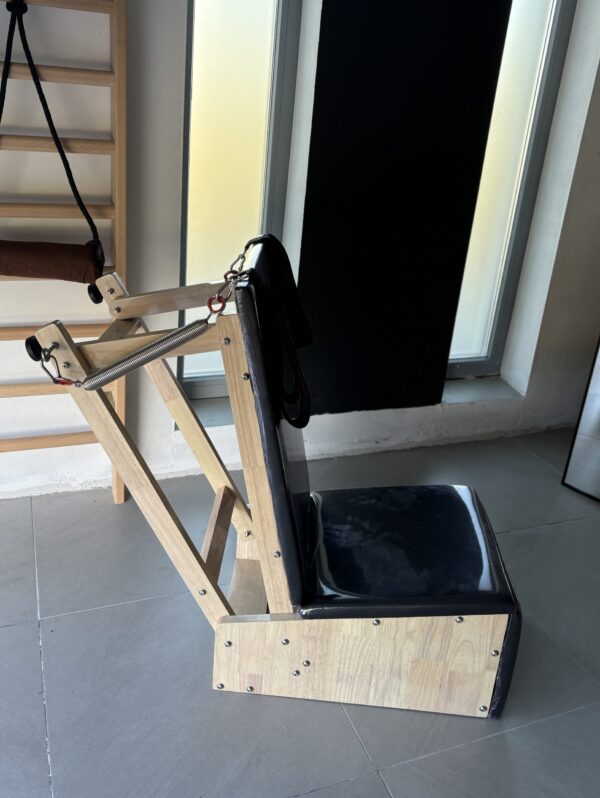 arm chair pilates - obrazek 5